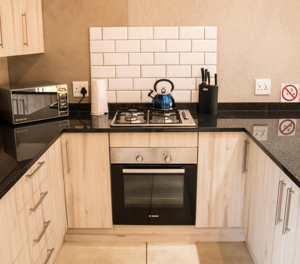 Fairfarren Apartment Hoedspruit Bagian luar foto